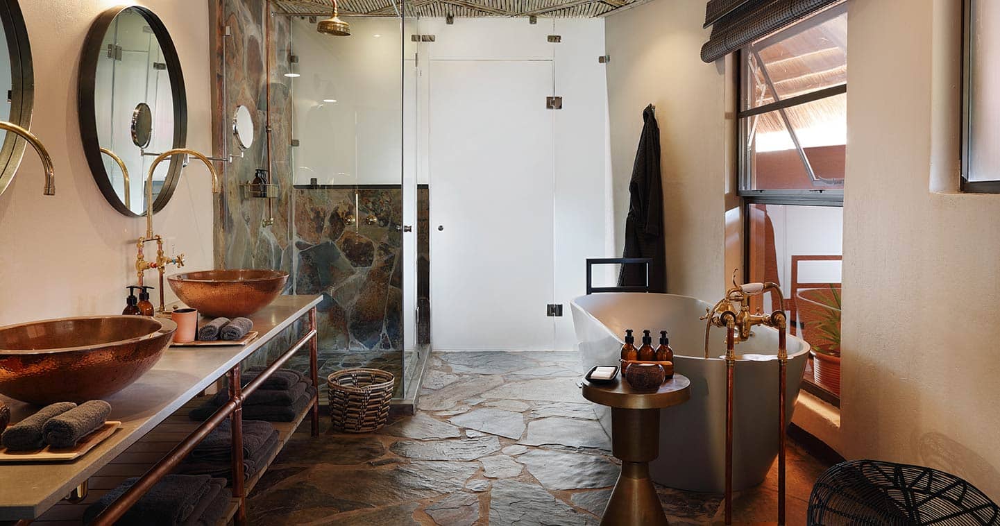 Luxury bathroom at MalaMala Main Camp in Sabi Sands